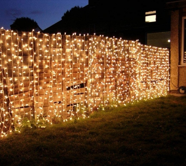 how to attach fairy lights to a fence