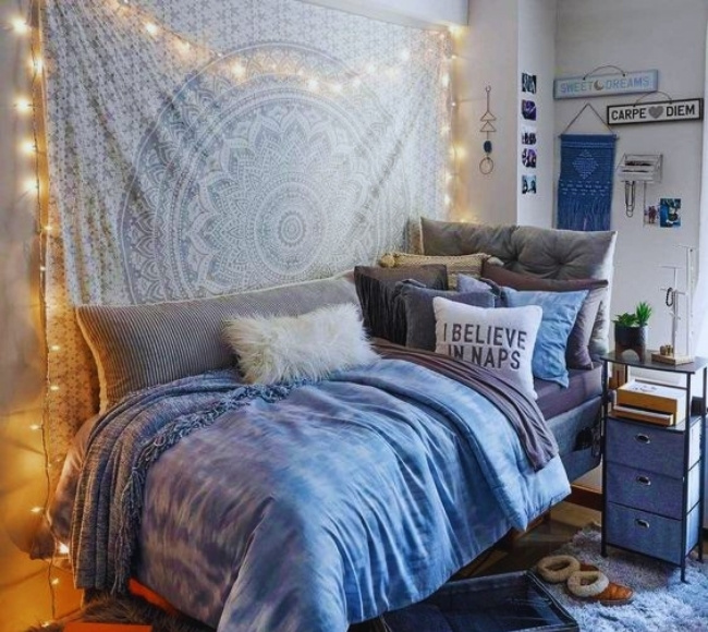 tapestry how to decorate fairy lights in bedroom